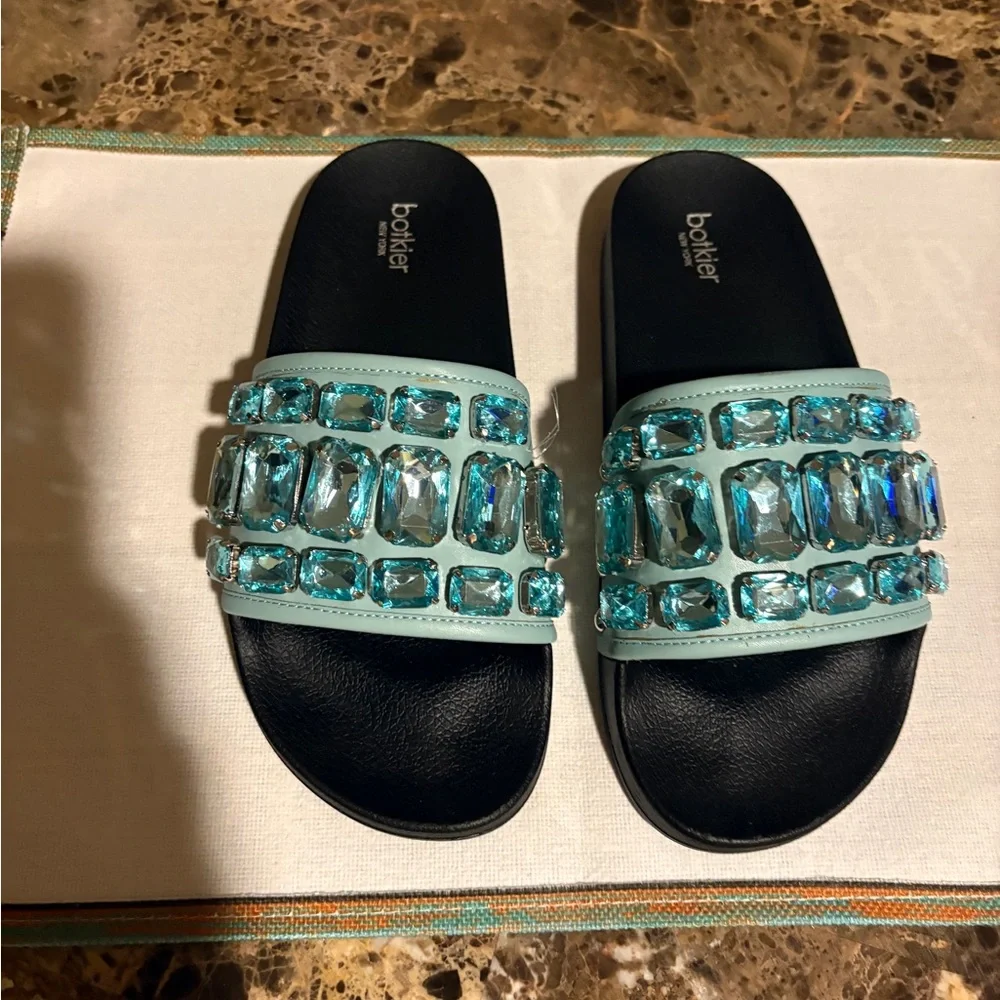 Botkier Aqua Jeweled Slide Sandals - Women's size 8 - Picture 1 of 12